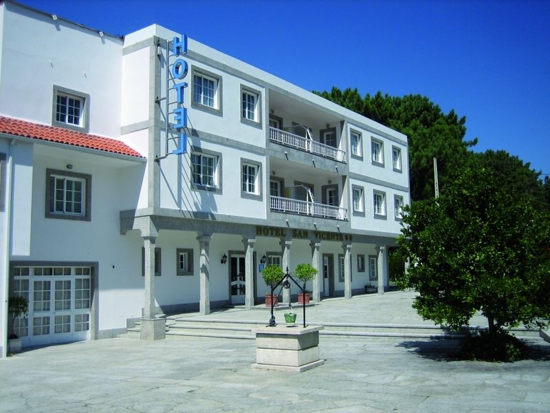 סן ויסנטה דו מאר Duerming San Vicente Hotel מראה חיצוני תמונה
