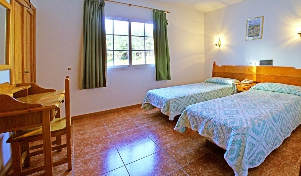 סן ויסנטה דו מאר Duerming San Vicente Hotel מראה חיצוני תמונה