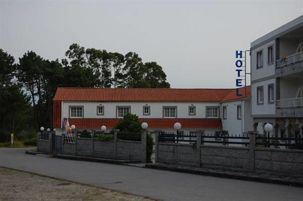 סן ויסנטה דו מאר Duerming San Vicente Hotel מראה חיצוני תמונה
